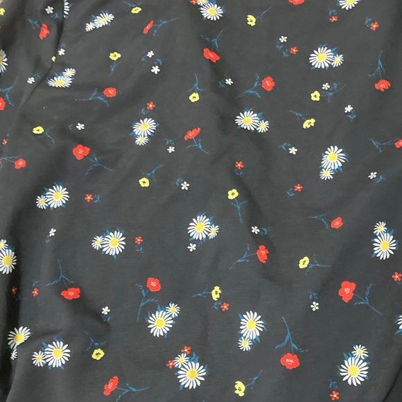 BCBGeneration Black Floral Blouse - Picture 7 of 7